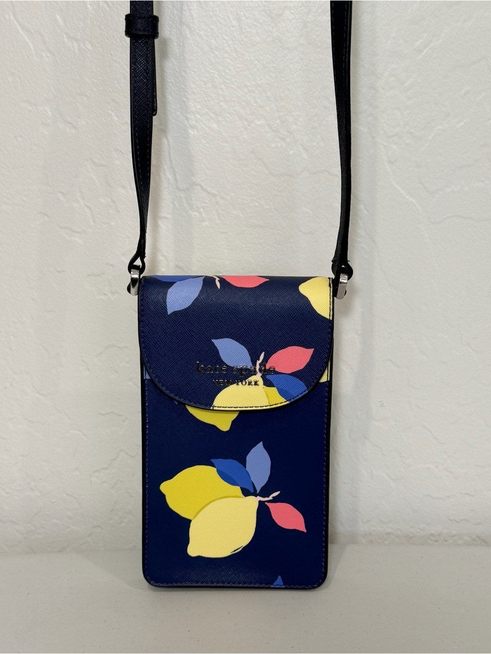 Kate Spade Cameron Lemon Zest North South Flap Phone Crossbody - Picture 2 of 13